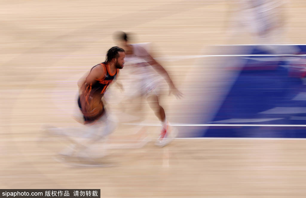 西亚卡姆在SKT比赛中战术调整，逆转引发热议！